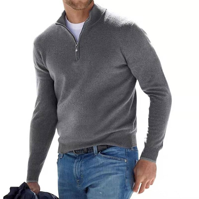 Męski sweter z wysokim kołnierzem
