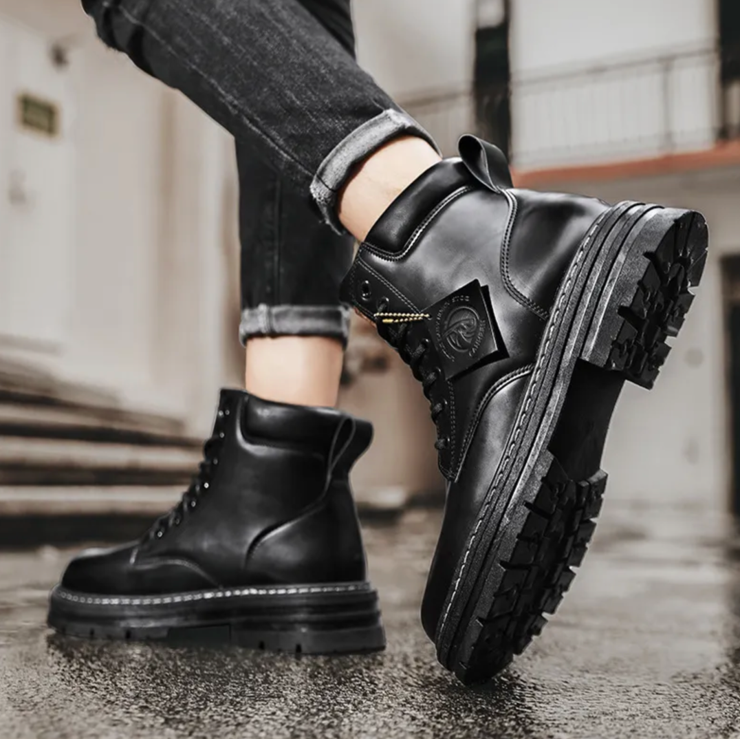Męskie wysokie buty na jesienne i zimowe dni