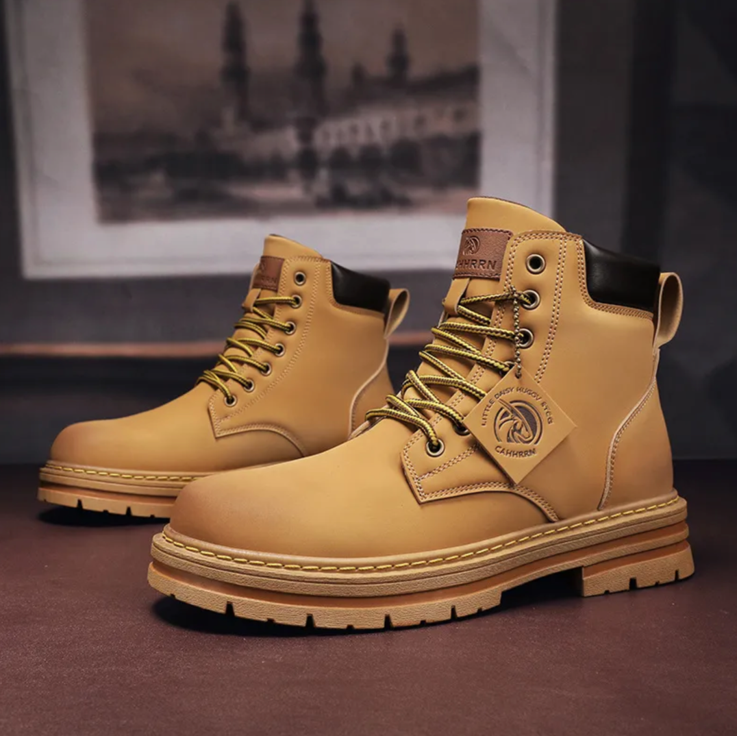 Męskie wysokie buty na jesienne i zimowe dni
